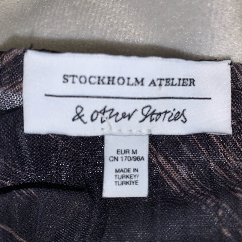 & Other Stories Black and tan Patterned Top pleated sheer maxi cover med - Picture 5 of 5